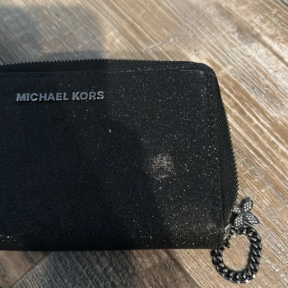 MK wristlet wallet - Picture 2 of 3